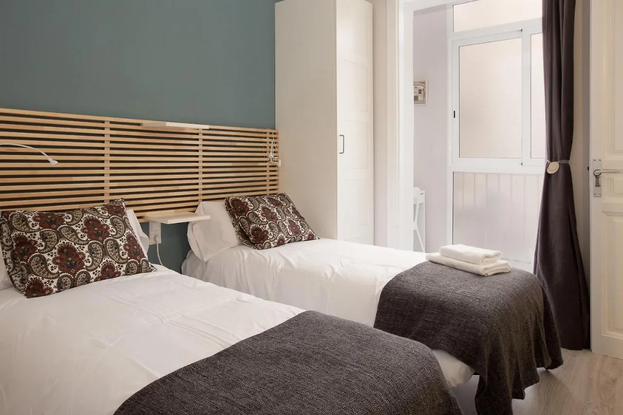 Enjoy Apartments Vp Camp Nou Barselona 0*,